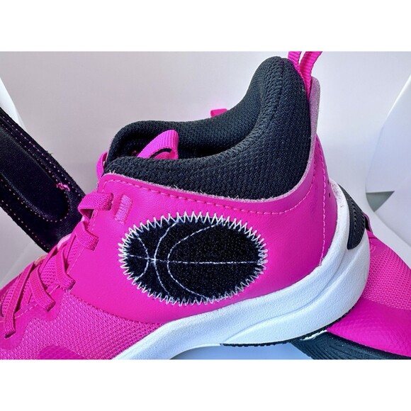 Nike Girls Basketball Shoes Pink/black/white Size 4Y Adjustable hook and loop - Picture 6 of 9